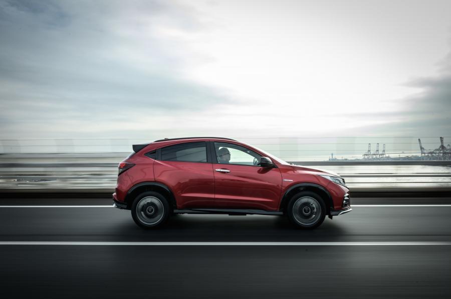  Honda Vezel Touring Modulo X 2019 года  (JP) (фото 10 из 31)